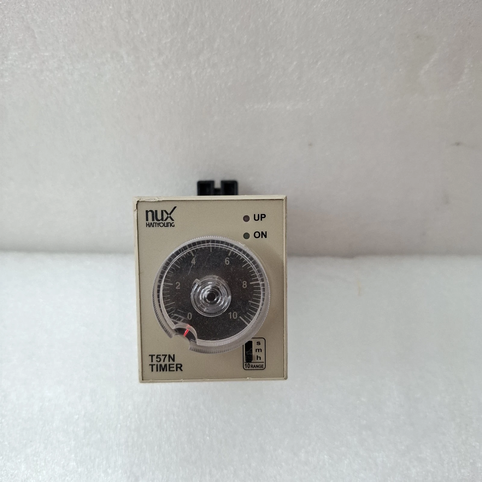 Hanyoung NUX T57N-A Analog Timer 24-240V 1.5W